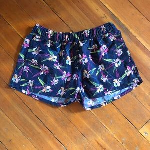 Patagonia women’s surf baggies